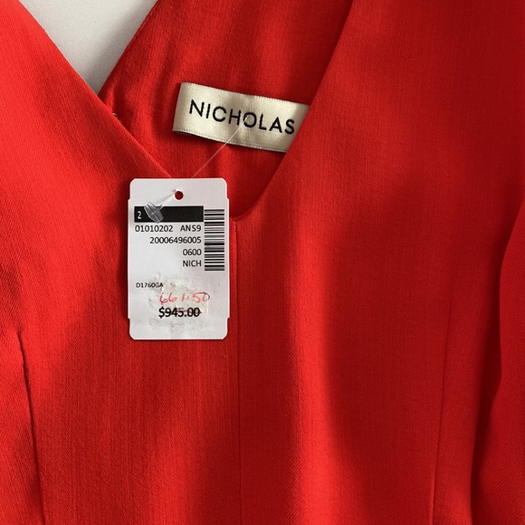 Nicholas dress - Picture 3 of 4